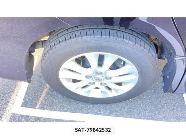 Toyota VOXY 2013-05 7621246-3