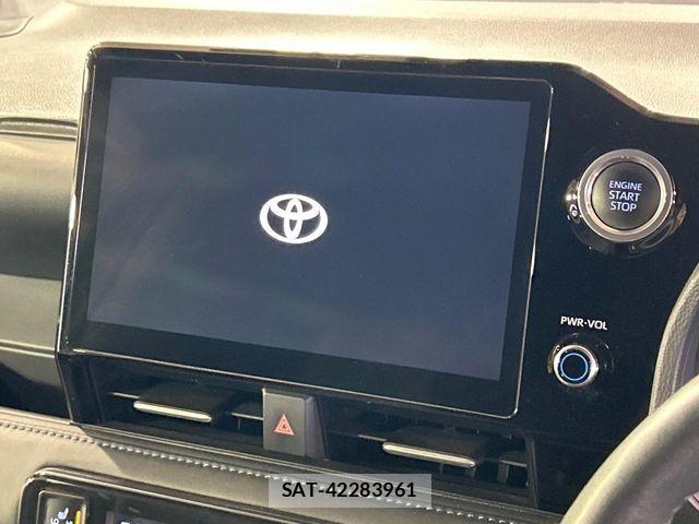Toyota VOXY 2022-03 7621170-4