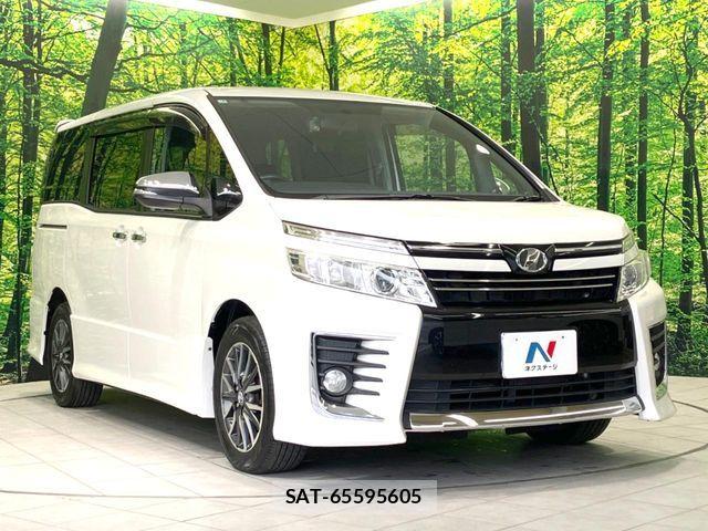Toyota VOXY 2015-02 7621220-16