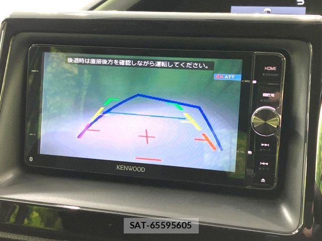 Toyota VOXY 2015-02 7621220-3