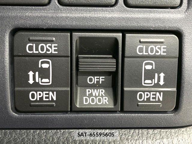 Toyota VOXY 2015-02 7621220-4