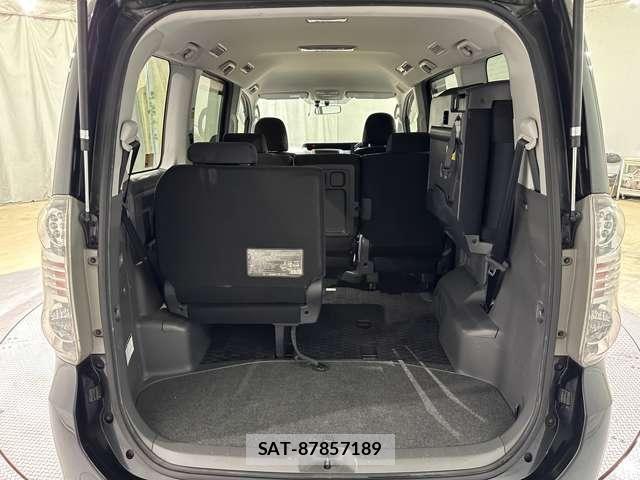 Toyota VOXY 2008-02 7621239-29