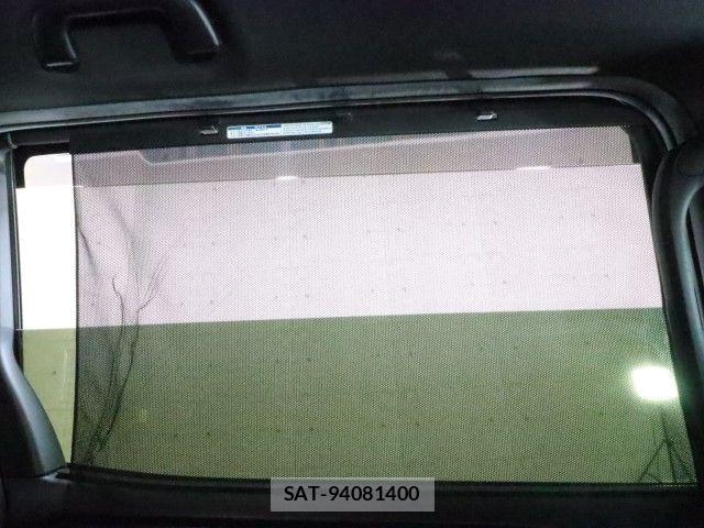 Toyota VOXY 2018-10 7621190-5