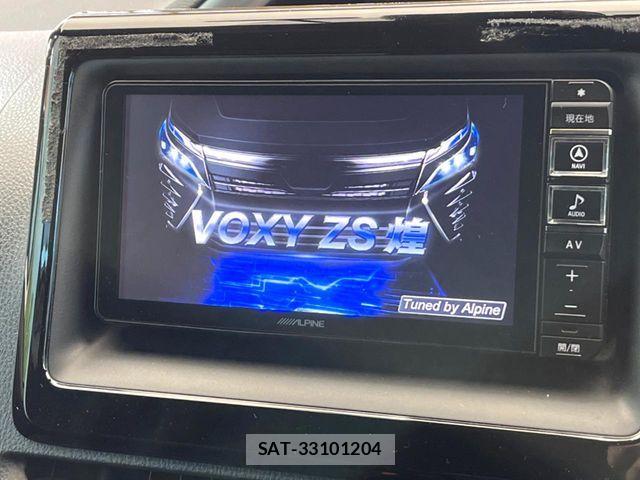 Toyota VOXY 2019-04 7621199-2