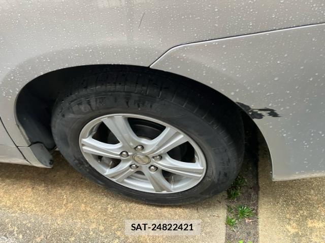 Toyota VOXY 2011-10 7621248-7
