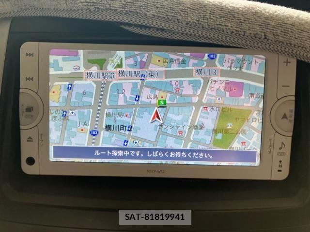 Toyota VOXY 2010-12 7621250-13