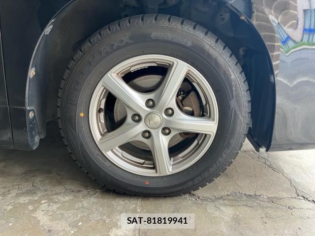 Toyota VOXY 2010-12 7621250-7