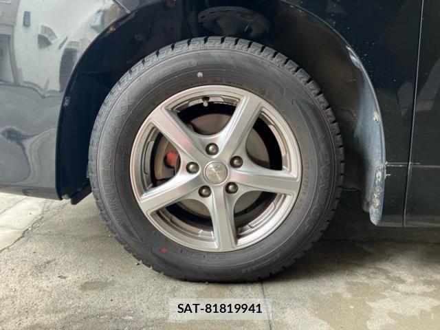 Toyota VOXY 2010-12 7621250-8