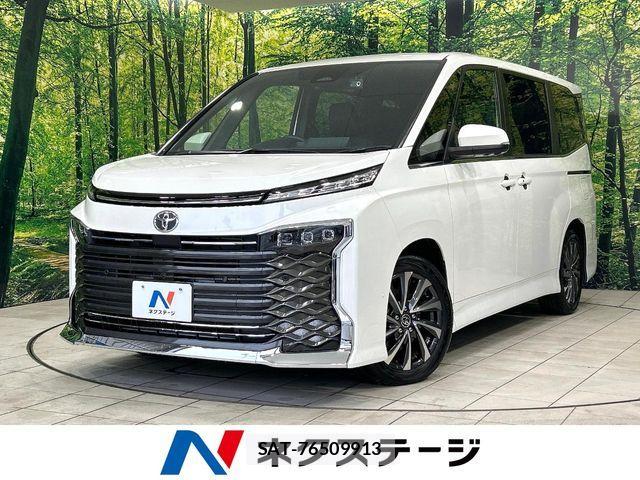 Toyota VOXY 2024-02 7621173-0