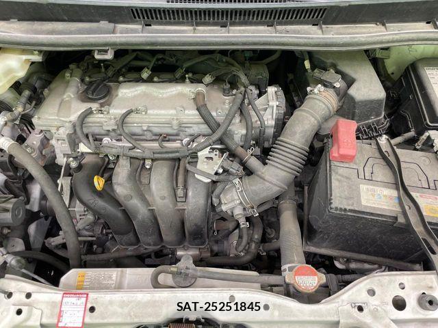 Toyota VOXY 2016-05 7621222-18