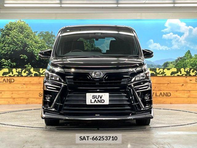 Toyota VOXY 2017-07 7621210-13