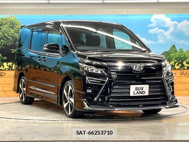 Toyota VOXY 2017-07 7621210-15