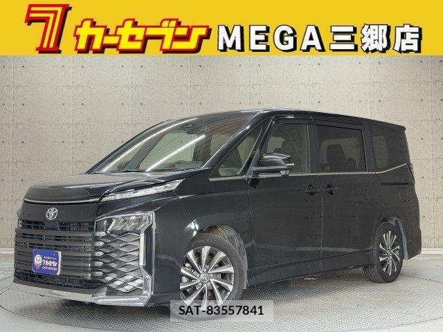 Toyota VOXY 2022-08 7621172-0