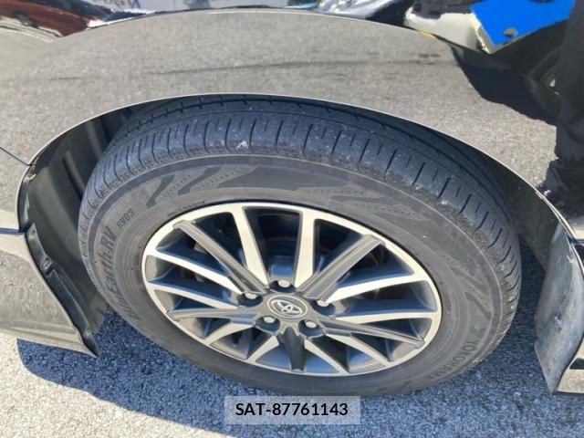 Toyota VOXY 2014-03 7621237-11