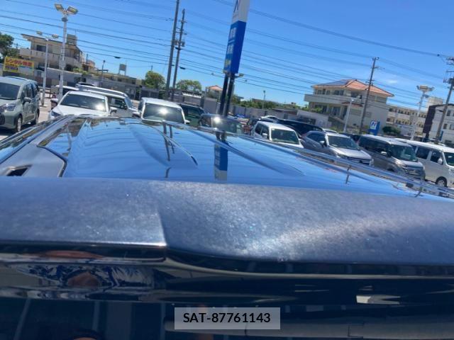 Toyota VOXY 2014-03 7621237-5