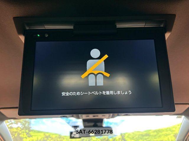 Toyota VOXY 2021-06 7621180-2