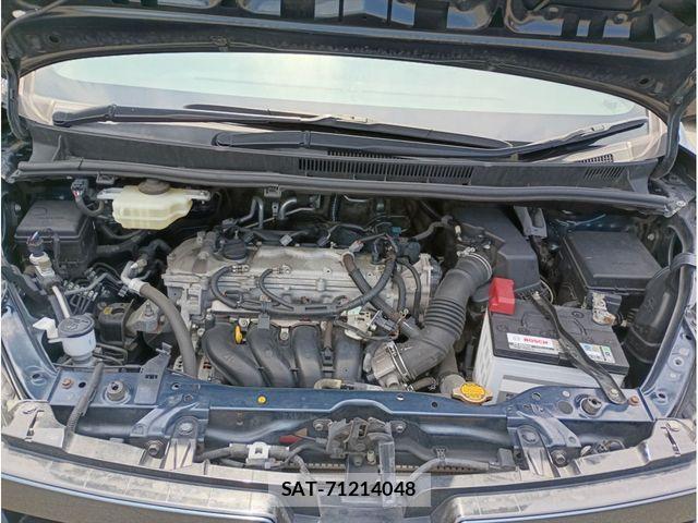 Toyota VOXY 2014-06 7621224-29