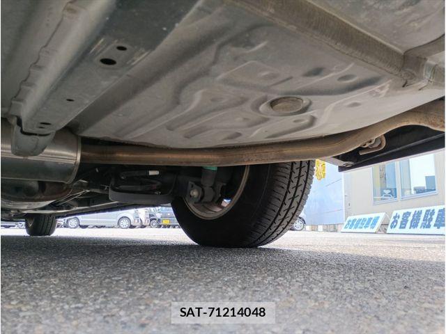 Toyota VOXY 2014-06 7621224-7