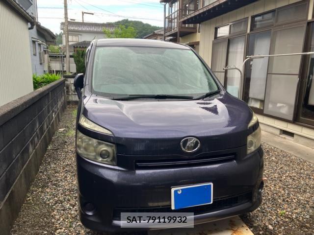 Toyota VOXY 2009-12 7621249-0