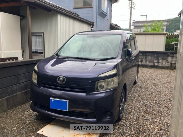 Toyota VOXY 2009-12 7621249-1