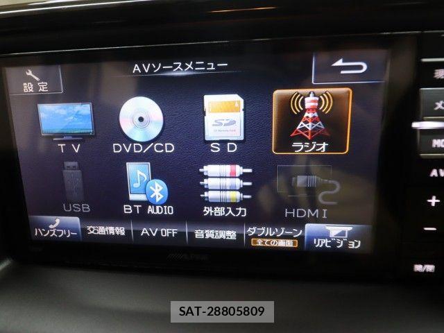 Toyota VOXY 2015-06 7621225-16