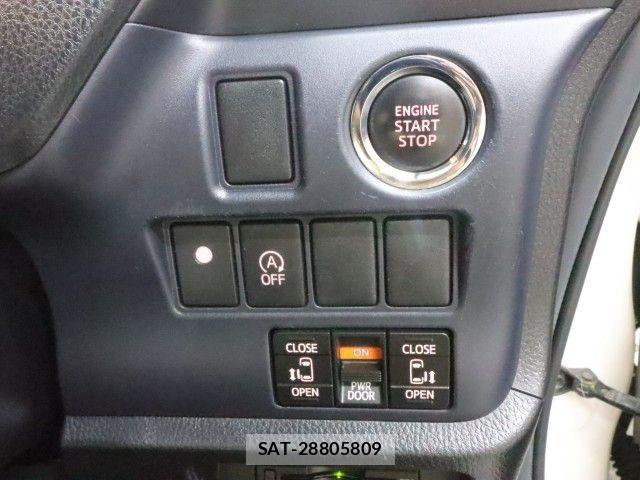 Toyota VOXY 2015-06 7621225-21