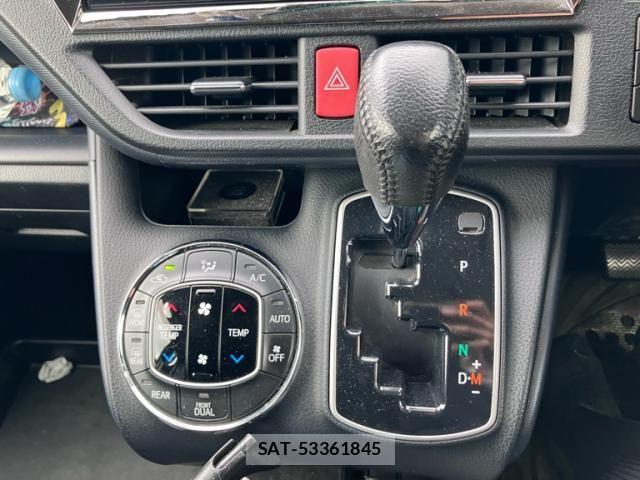 Toyota VOXY 2015-09 7621236-20