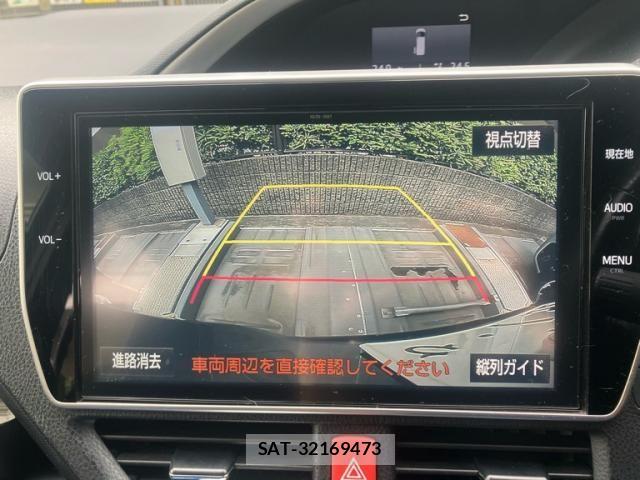 Toyota VOXY 2017-12 7621231-13