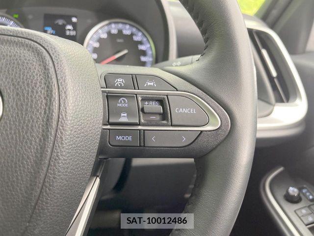 Toyota VOXY 2023-05 7621182-4