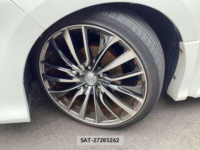 Toyota VOXY 2016-04 7621208-16