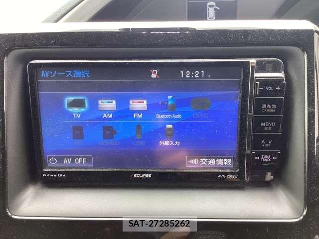 Toyota VOXY 2016-04 7621208-5