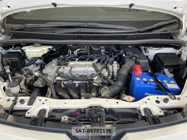 Toyota VOXY 2020-07 7621184-18
