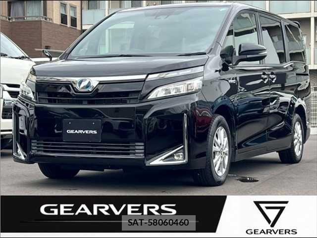 Toyota VOXY 2017-08 7621219-0