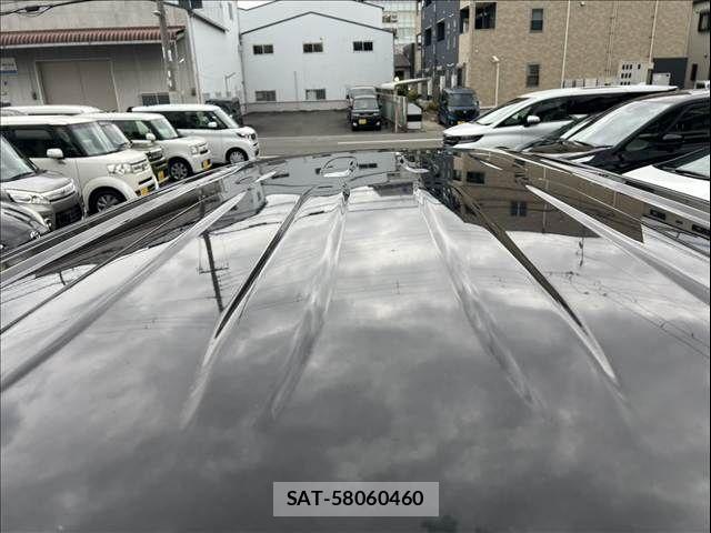 Toyota VOXY 2017-08 7621219-10