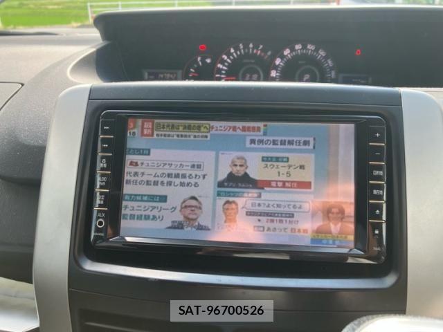 Toyota VOXY 2009-09 7621251-24