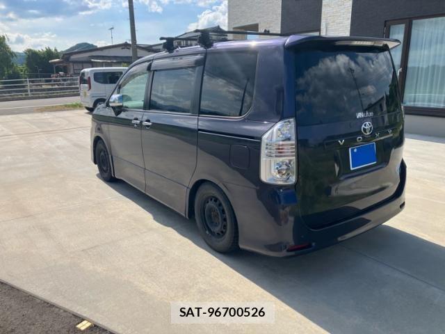 Toyota VOXY 2009-09 7621251-8