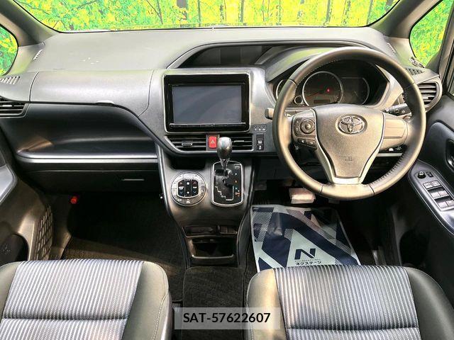 Toyota VOXY 2015-10 7621209-1