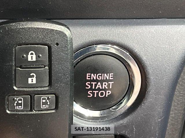 Toyota VOXY 2015-01 7621232-4