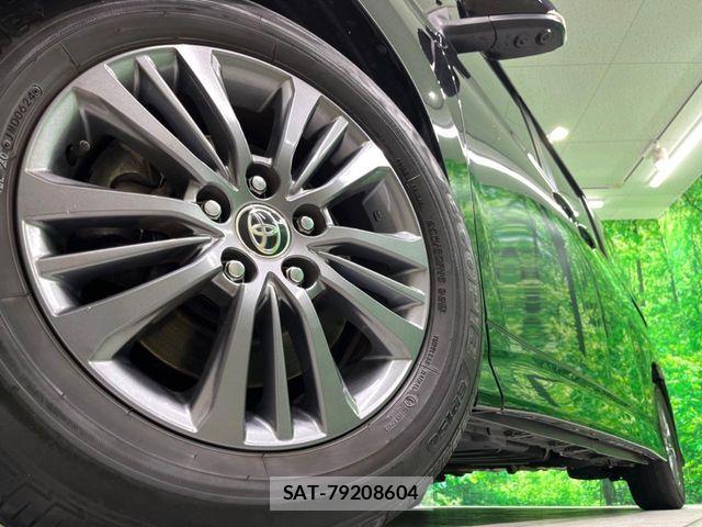 Toyota VOXY 2024-03 7621178-15