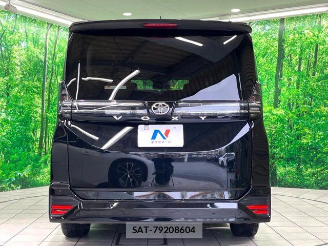Toyota VOXY 2024-03 7621178-17