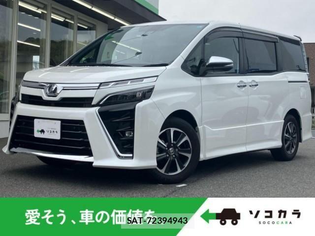 Toyota VOXY 2019-03 7621193-0