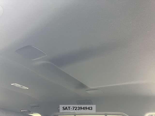 Toyota VOXY 2019-03 7621193-9