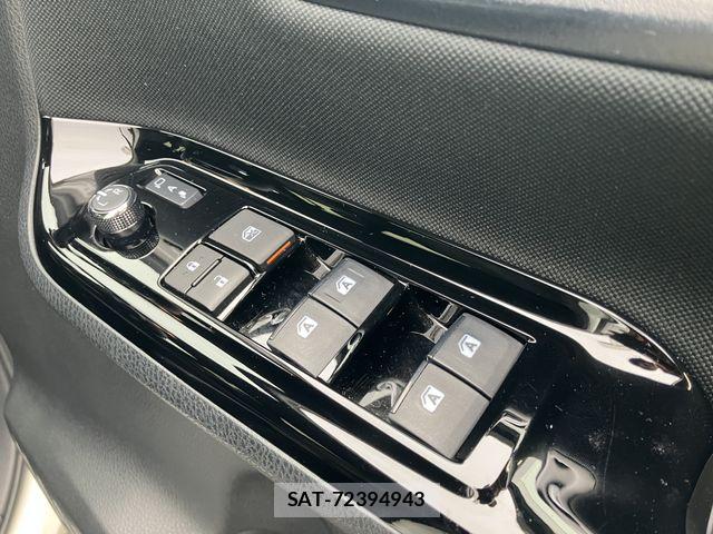 Toyota VOXY 2019-03 7621193-19