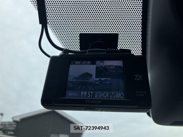Toyota VOXY 2019-03 7621193-20