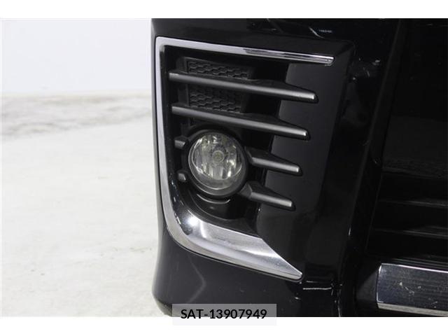 Toyota VOXY 2015-03 7621233-13