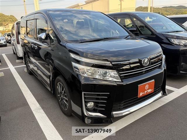 Toyota VOXY 2015-03 7621233-2