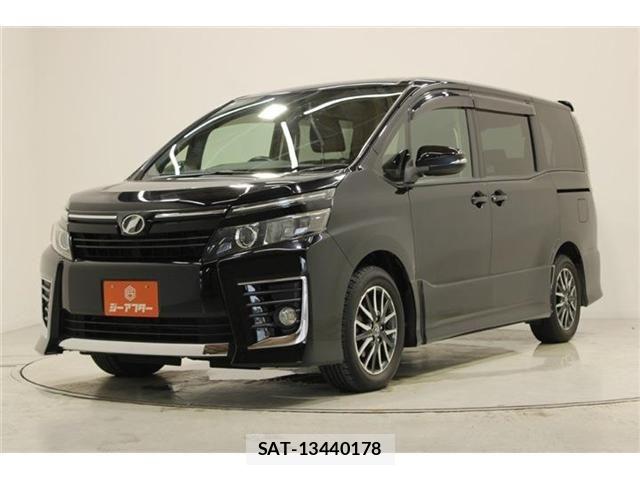 Toyota VOXY 2015-12 7621230-7