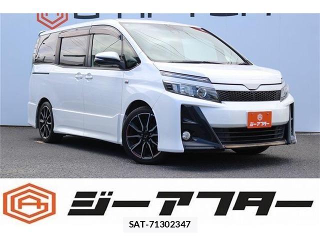 Toyota VOXY 2016-08 7621227-0