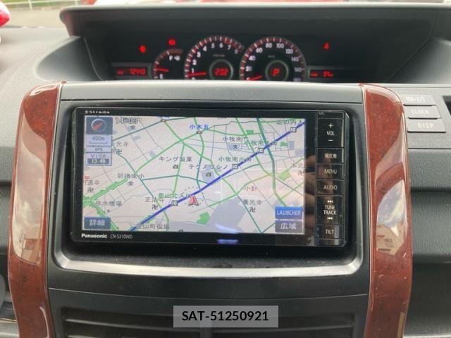 Toyota VOXY 2013-07 7621241-15