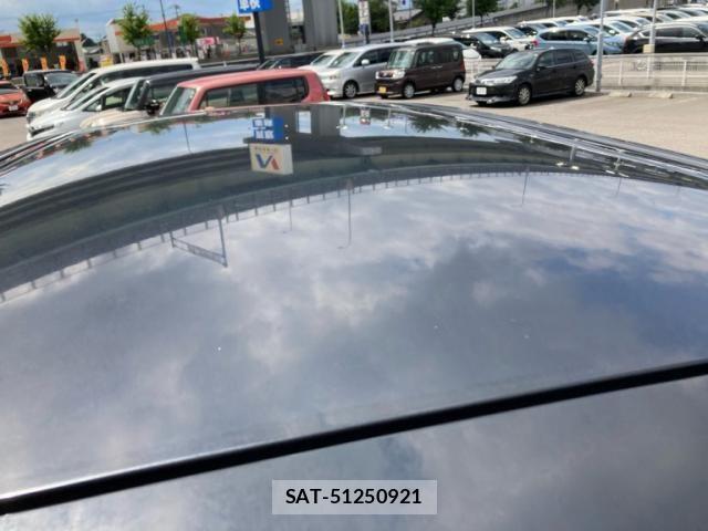 Toyota VOXY 2013-07 7621241-7